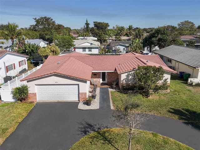 3971 NW 108th Avenue, sold in The Windings, Coral Springs, FL