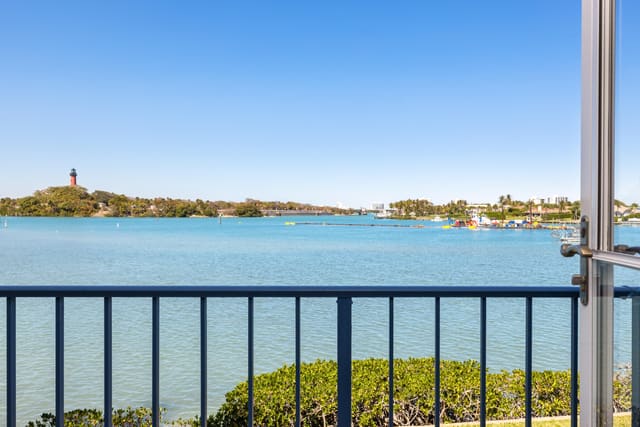 755 Saturn Street I208, sold in Jupiter Inlet Condo, Jupiter, FL