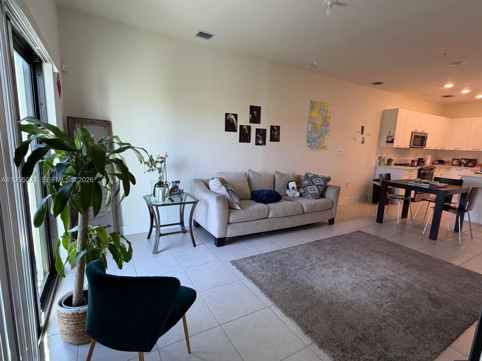 8001 NW 41st Street F310, Doral, FL 33166, Doral