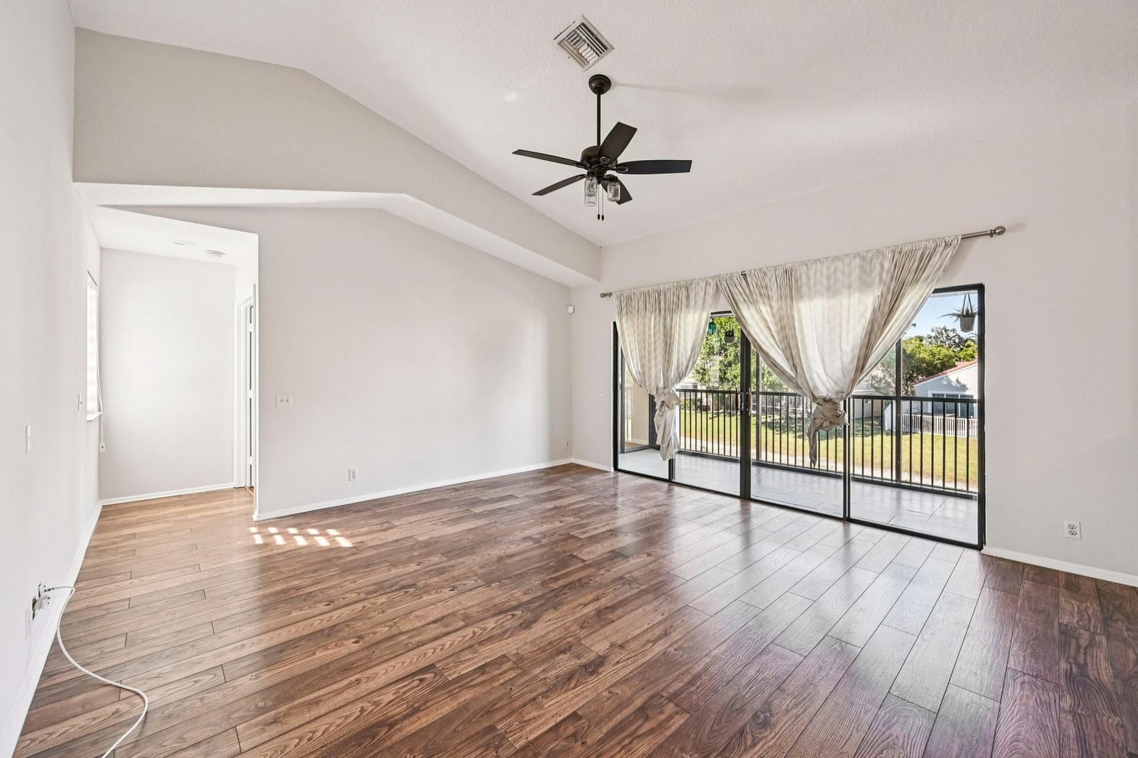 7525 NW 61st Terrace 2603 — photo 11