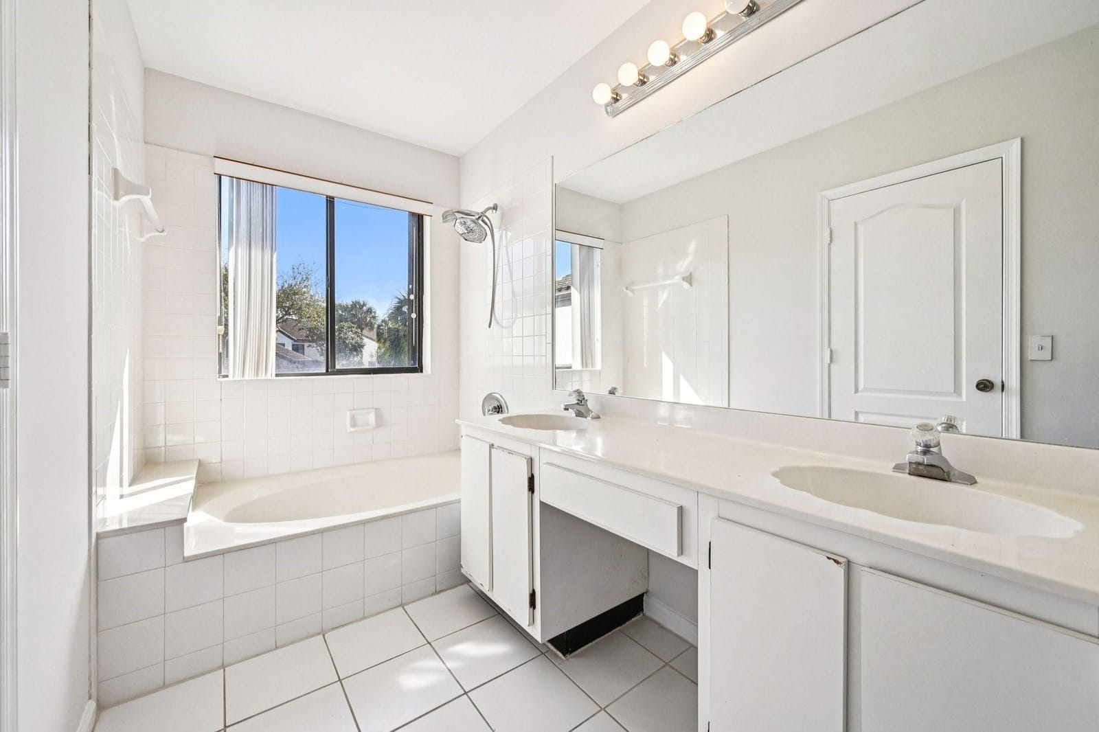 7525 NW 61st Terrace 2603, Parkland, FL 33067 photo 25