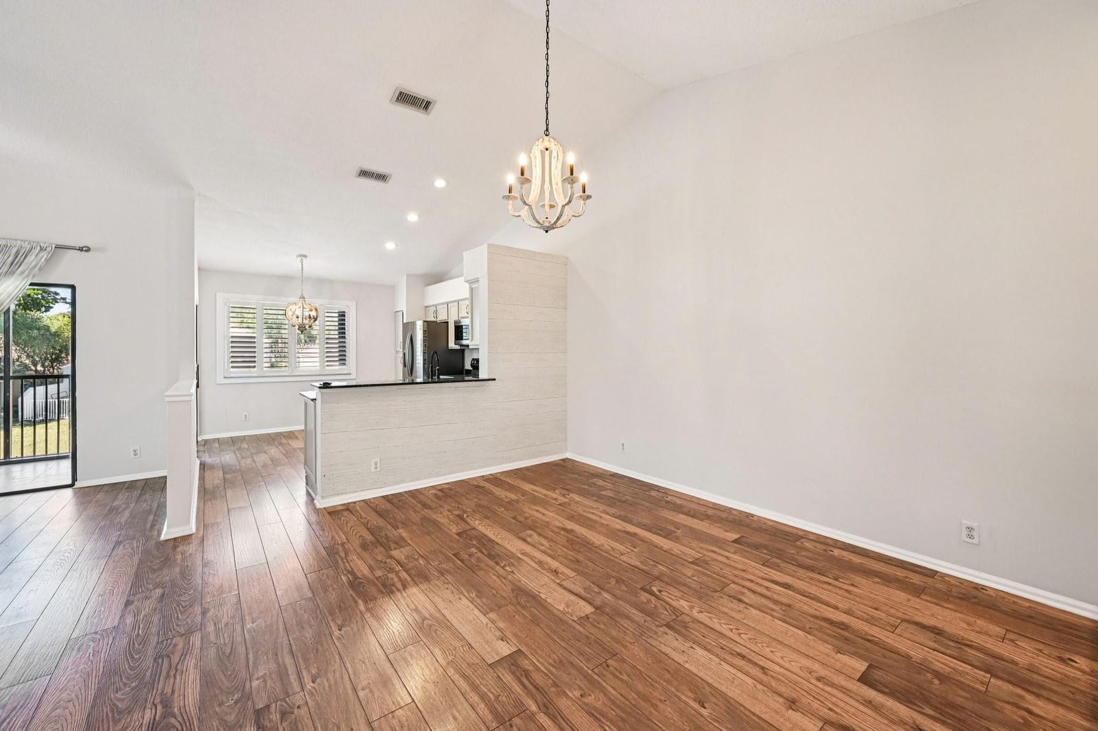 7525 NW 61st Terrace 2603 — photo 9