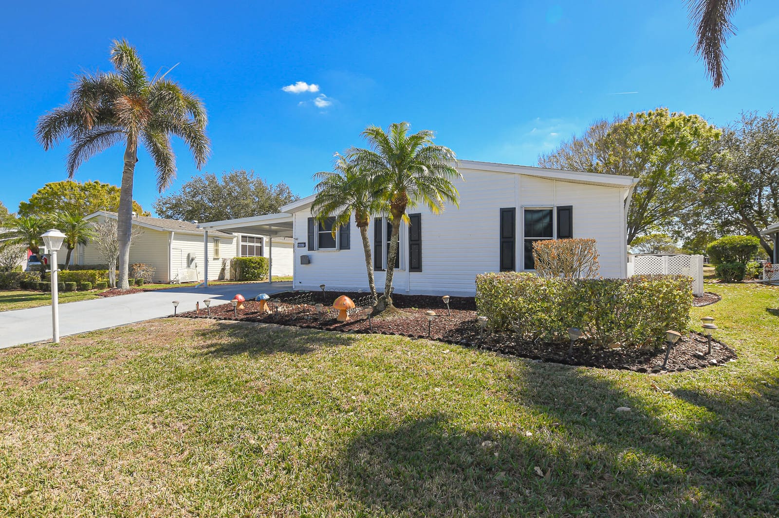 3217 Scarlet Tanager Court, Port St. Lucie, FL 34952