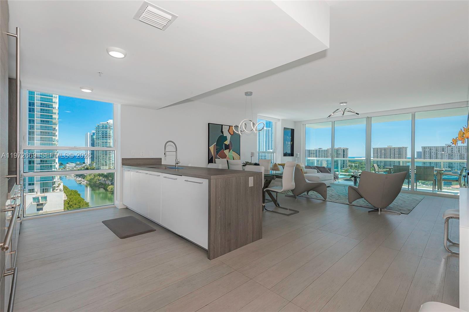 400 Sunny Isles Blvd 1222 Se Corner UNIT, Sunny Isles Beach, FL 33160, Sunny Isles Beach