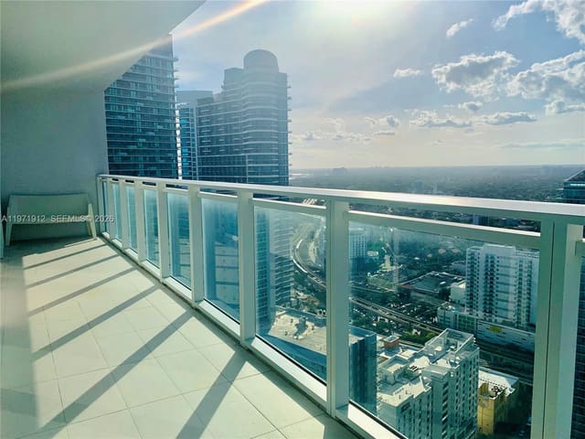 1080 Brickell Avenue 4009, Miami, FL 33131