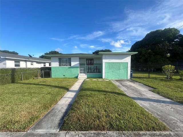 2944 NW 61st Street, Miami, FL 33142