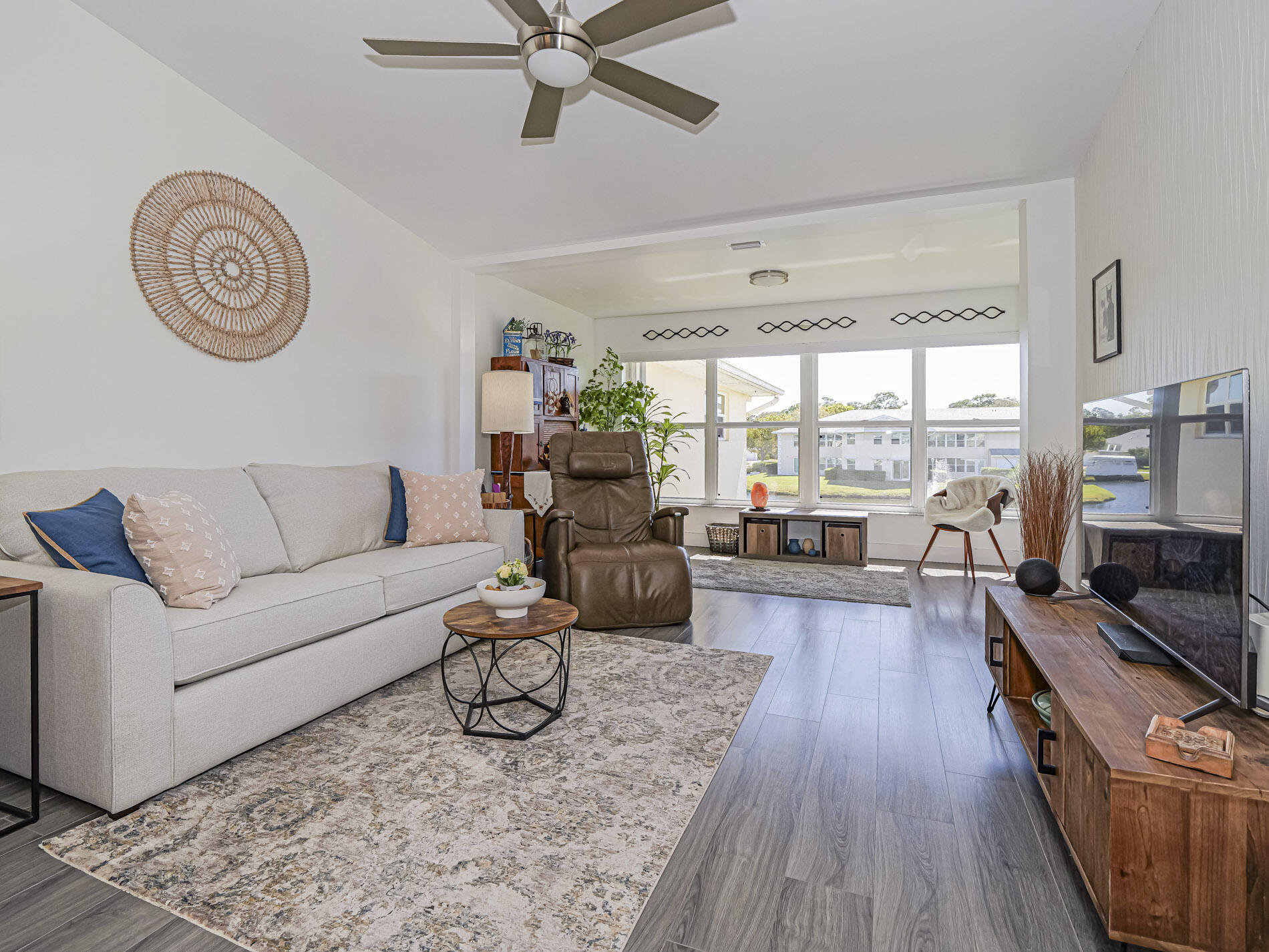 675 W Lake Jasmine Circle 206, Vero Beach, FL 32962, Vero Beach