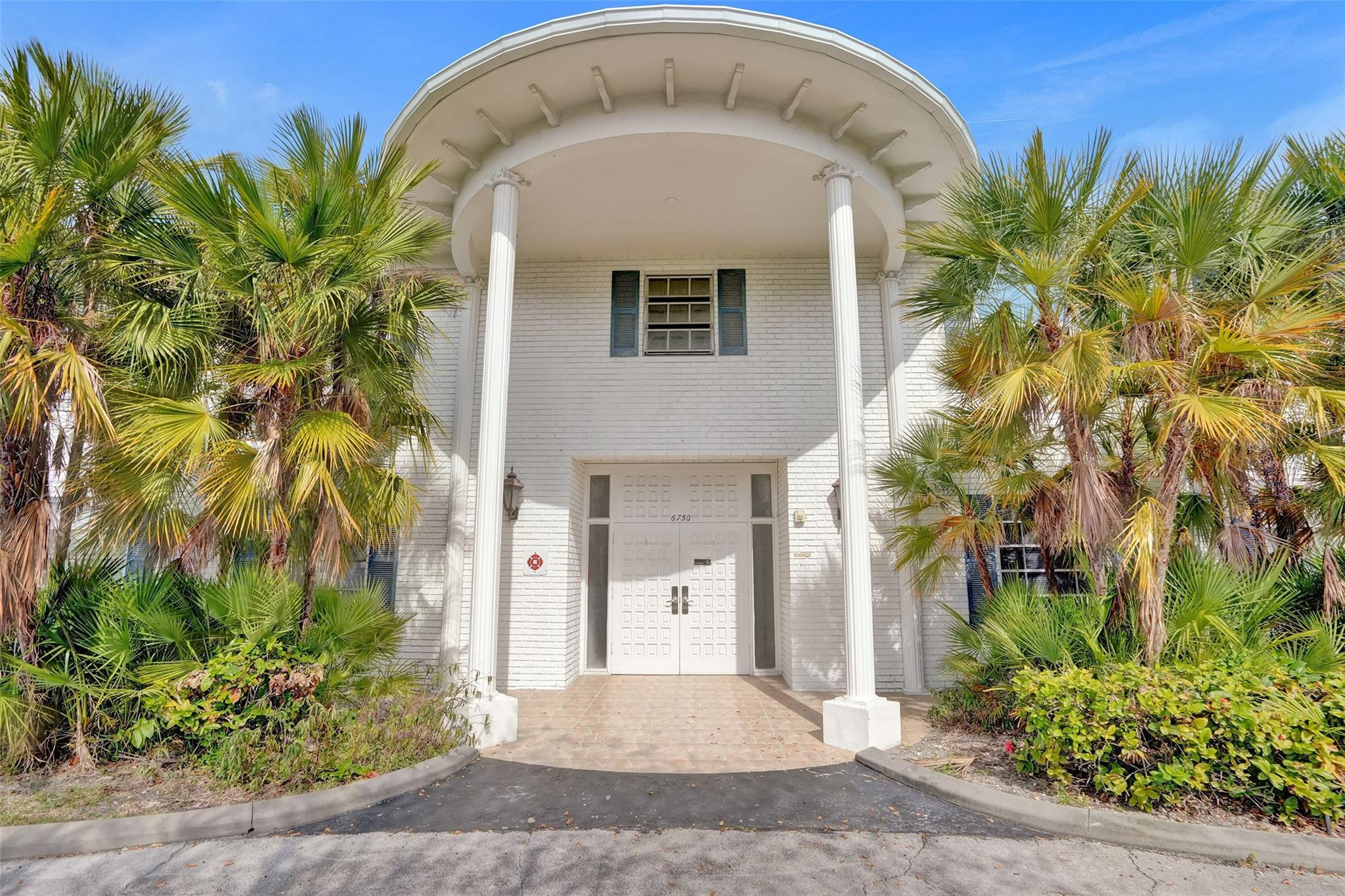 6750 NE 21st Road 123, Fort Lauderdale, FL 33308, Fort Lauderdale