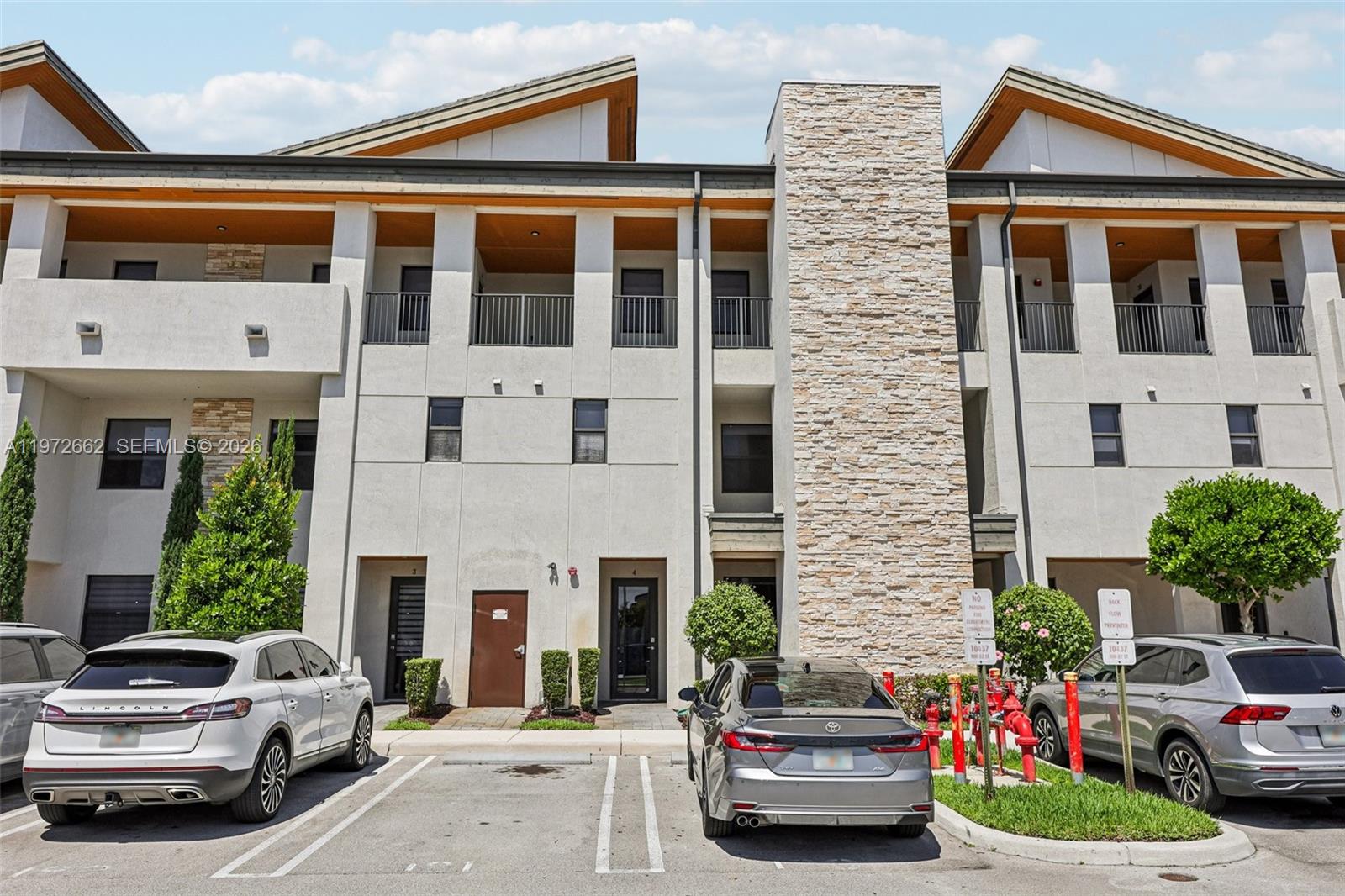 10455 NW 82nd Street 4, Doral, FL 33178, Doral