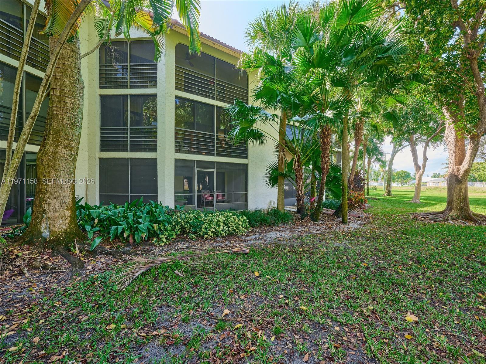 10143 Mangrove Drive 303 — photo 6