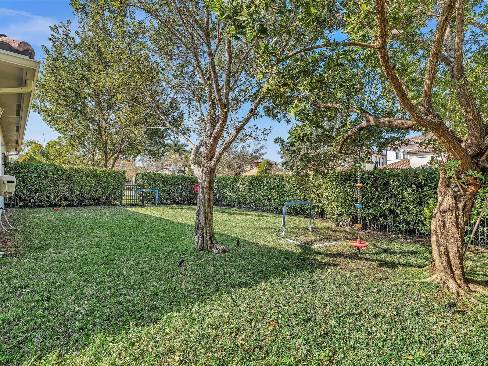 11715 NW 82nd Court — photo 4