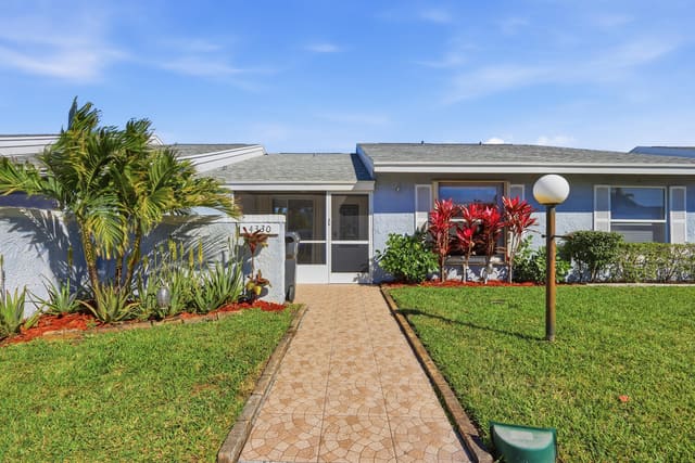 4330 Lucerne Villas Lane, sold in Villas At Lucerne Lakes 2, Lake Worth, FL