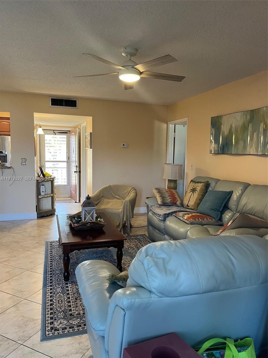 752 Lori Drive 218, Palm Springs, FL 33461 photo 2