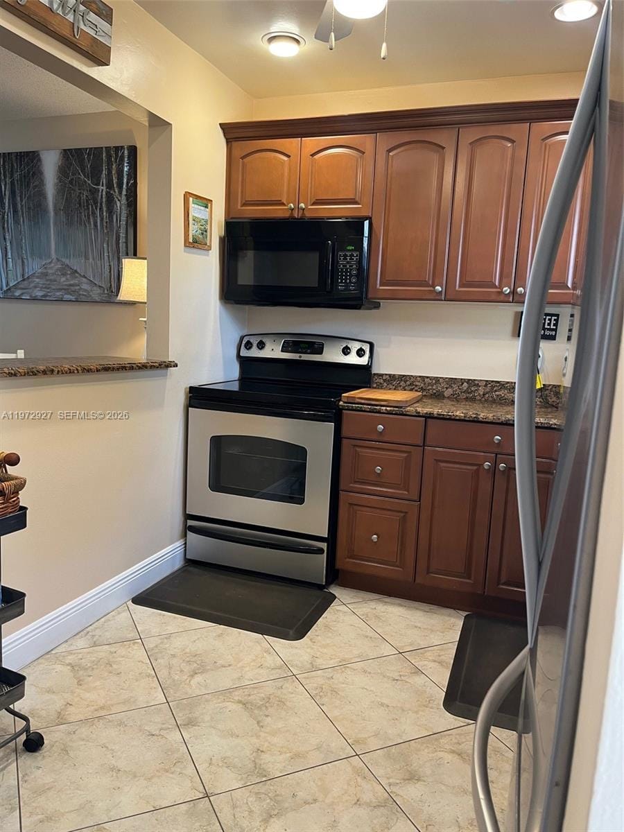 752 Lori Drive 218, Palm Springs, FL 33461 photo 12