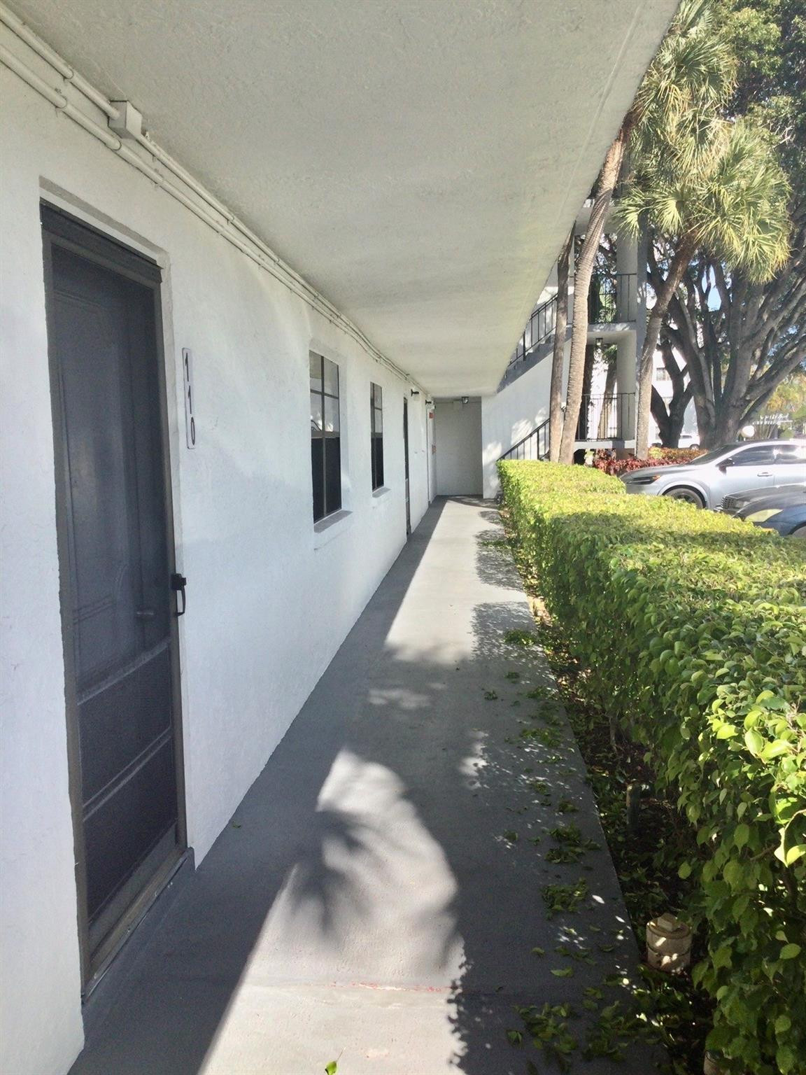 9233 SW 8th Street 110, Boca Raton, FL 33428, Boca Raton