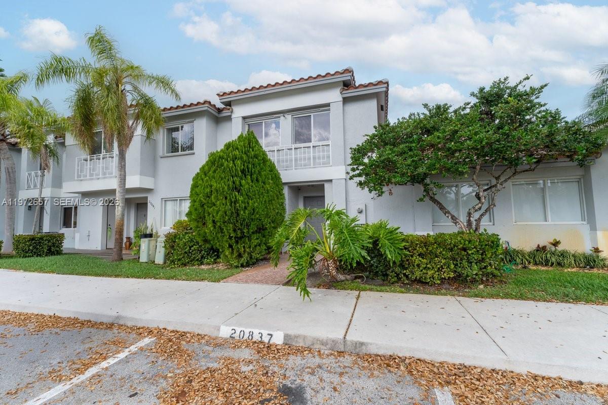 20839 NW 4th Street, Pembroke Pines, FL 33029, Pembroke Pines