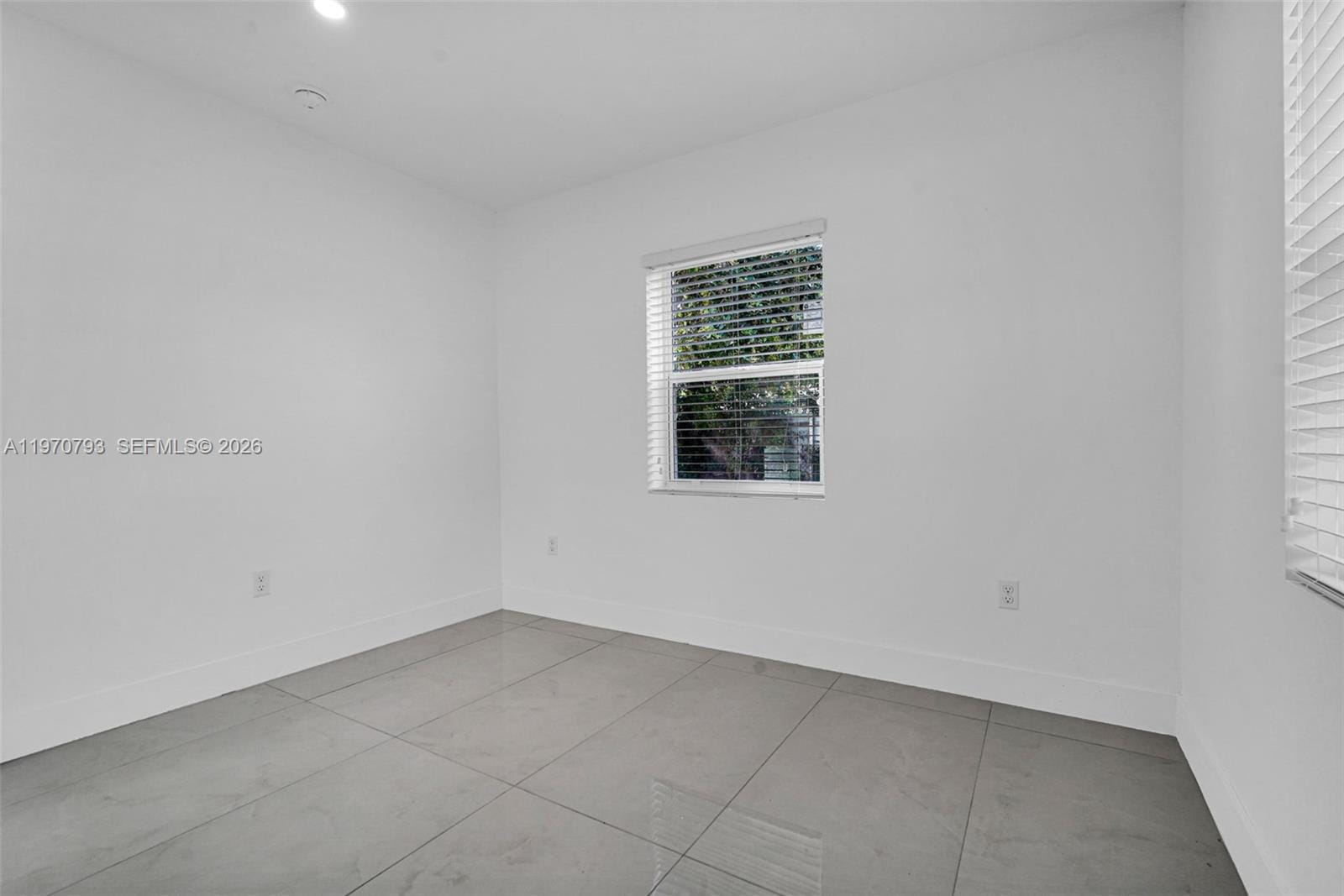 15955 NW 21st Avenue, Miami Gardens, FL 33054 photo 21