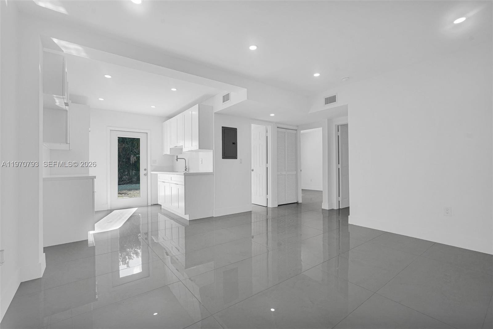 15955 NW 21st Avenue, Miami Gardens, FL 33054 photo 9