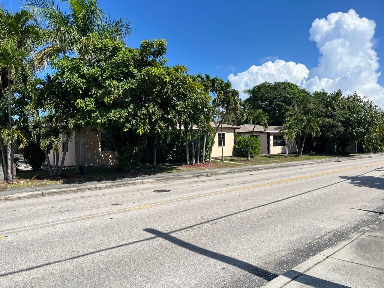 1006 N J Street, Lake Worth Beach, FL 33460
