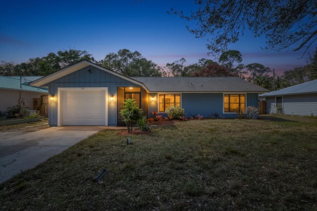 945 33rd Avenue SW, sold in Grovenor Estates, Vero Beach, FL