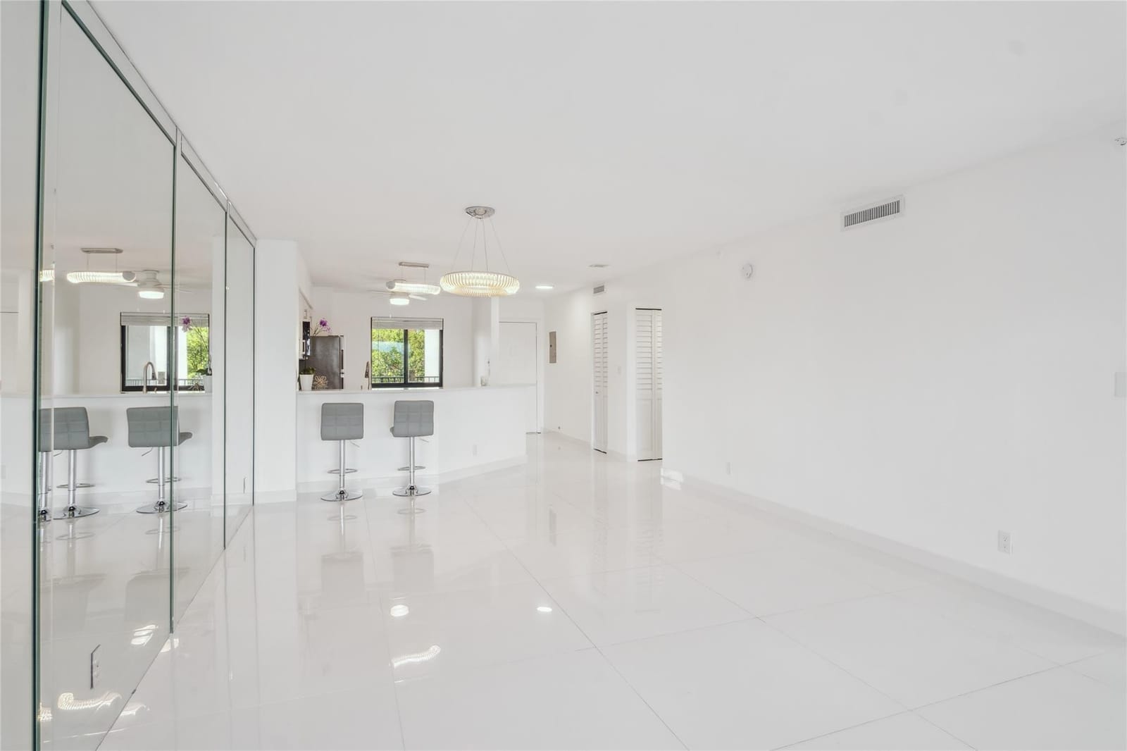 2205 S Cypress Bend Drive 501, Pompano Beach, FL 33069 photo 3