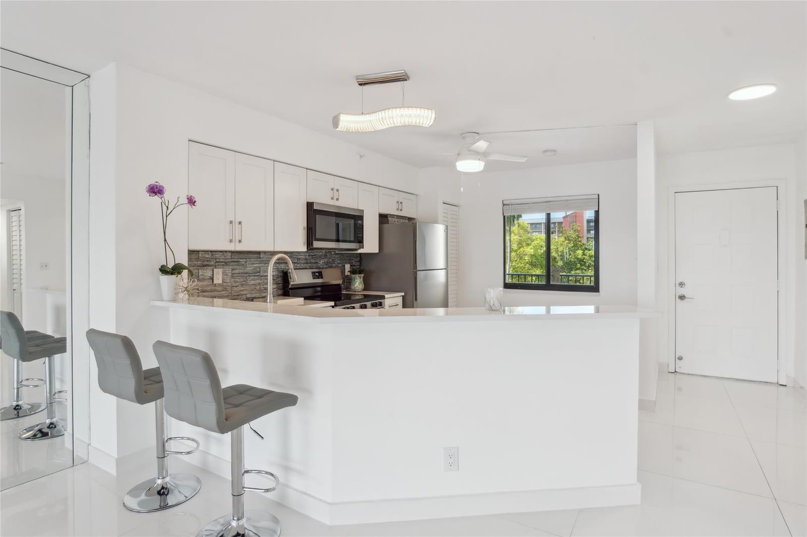 2205 S Cypress Bend Drive 501, Pompano Beach, FL 33069 photo 23
