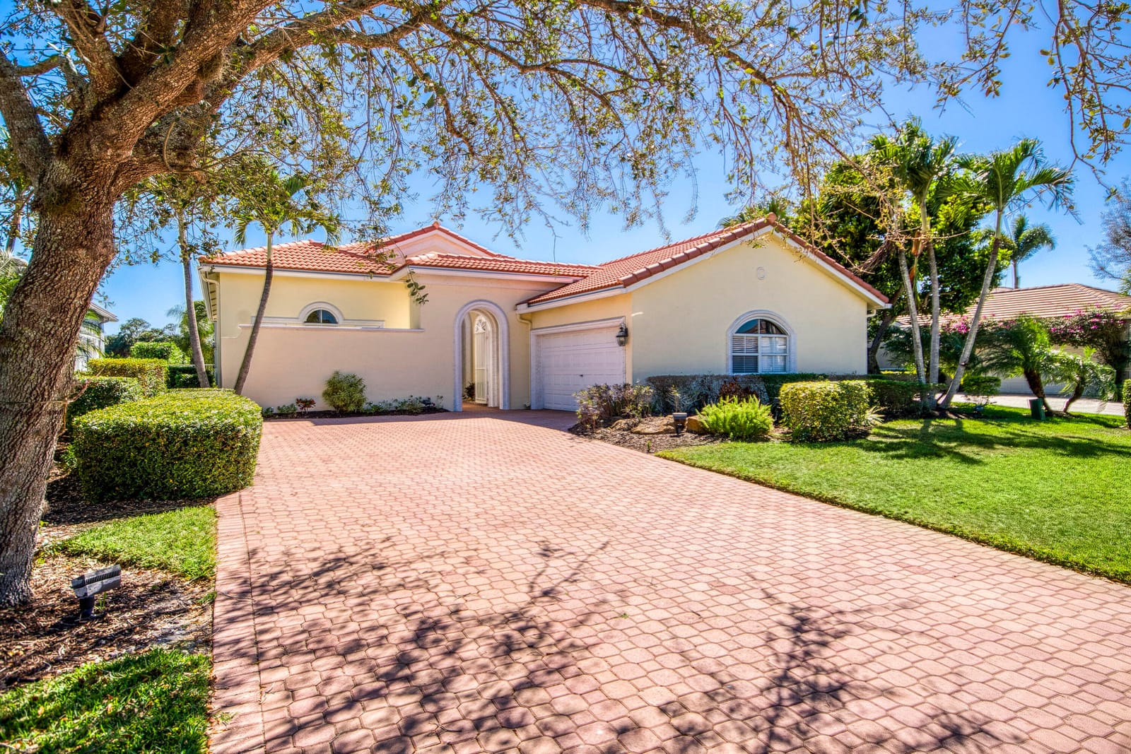 7467 Ironhorse Boulevard, West Palm Beach, FL 33412 photo 3