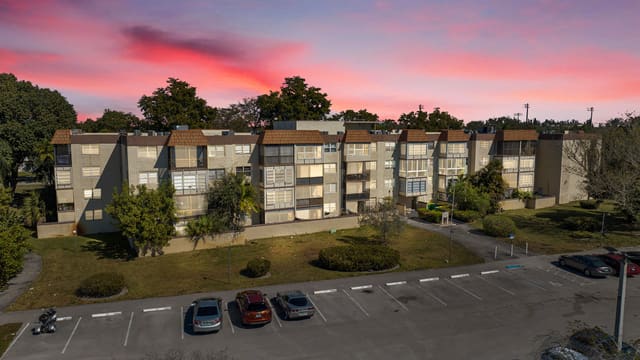 7000 NW 17th Street 420, sold in Omega Condo No 8, Plantation, FL