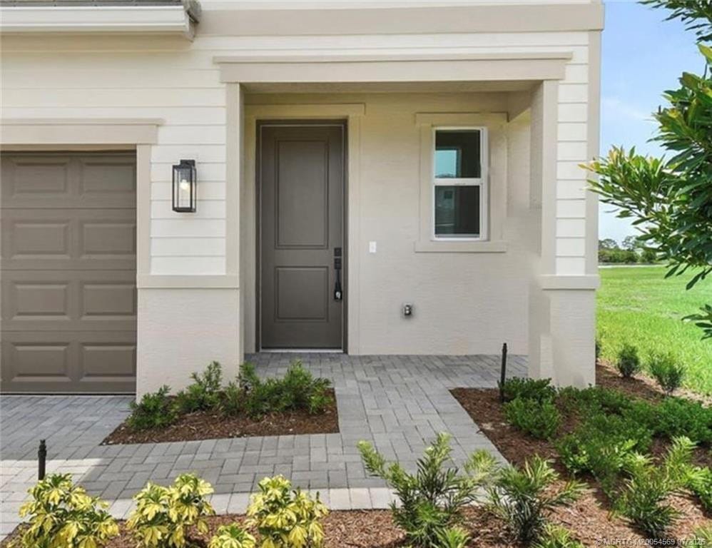 299 SE Via Sangro, Port St. Lucie, FL 34952 photo 2