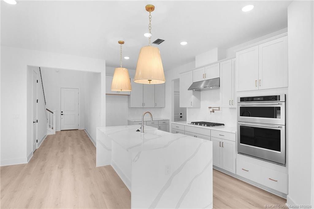 299 SE Via Sangro, Port St. Lucie, FL 34952 photo 12