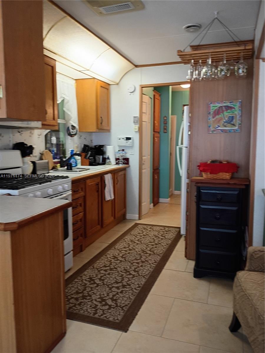 101551 Overseas Hwy, 147, Key Largo, FL 33037 photo 18