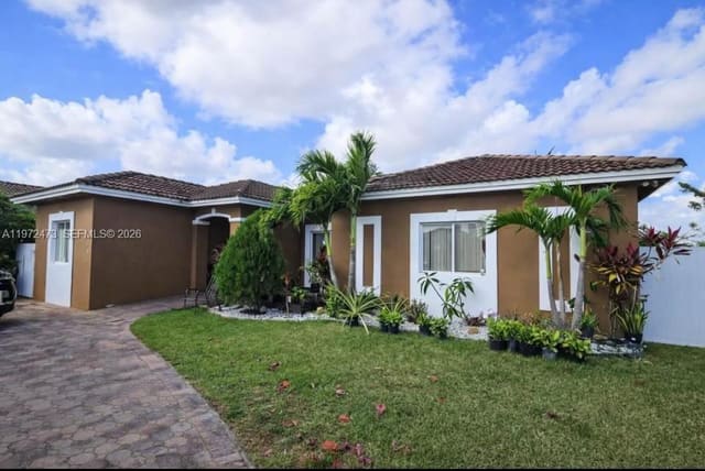 718 SE 12th Terrace ., Homestead, FL 33033