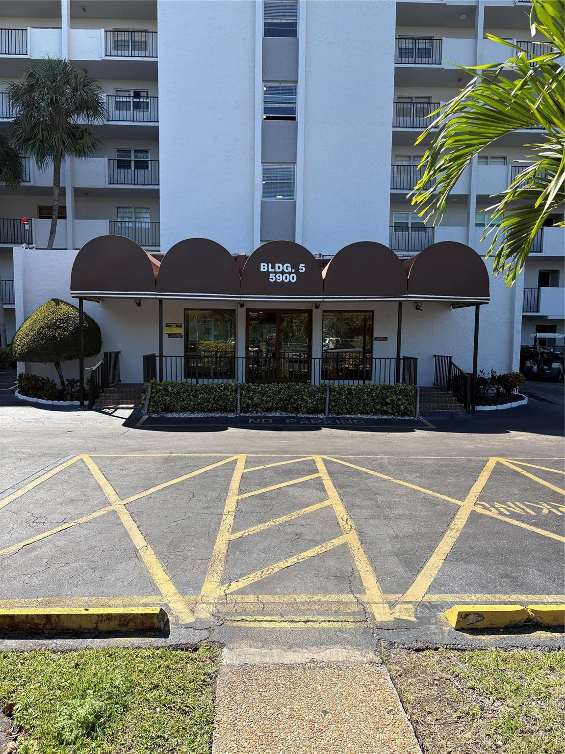 5900 NW 44 Street 504, Lauderhill, FL 33319, Lauderhill