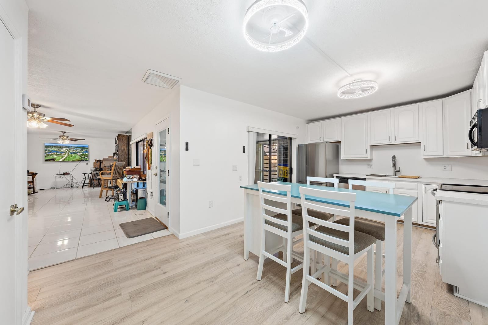 1213 12th Terrace 1213 — photo 9