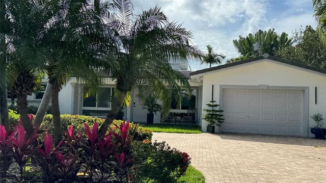 3204 Robbins Road, Pompano Beach, FL 33062