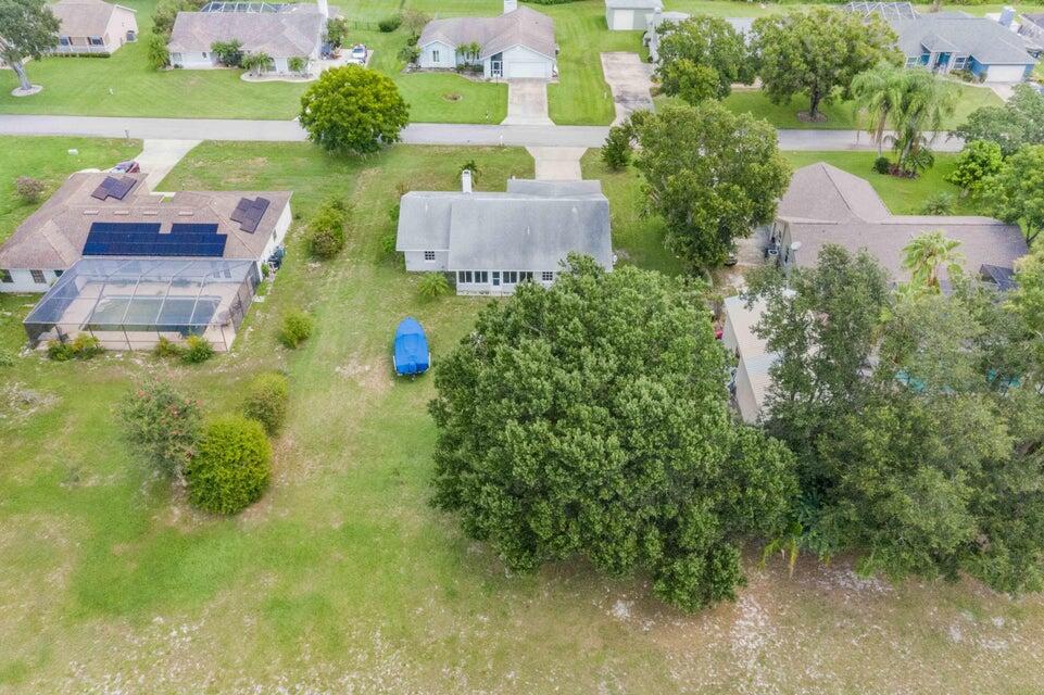 910 Liberty Lane — photo 10