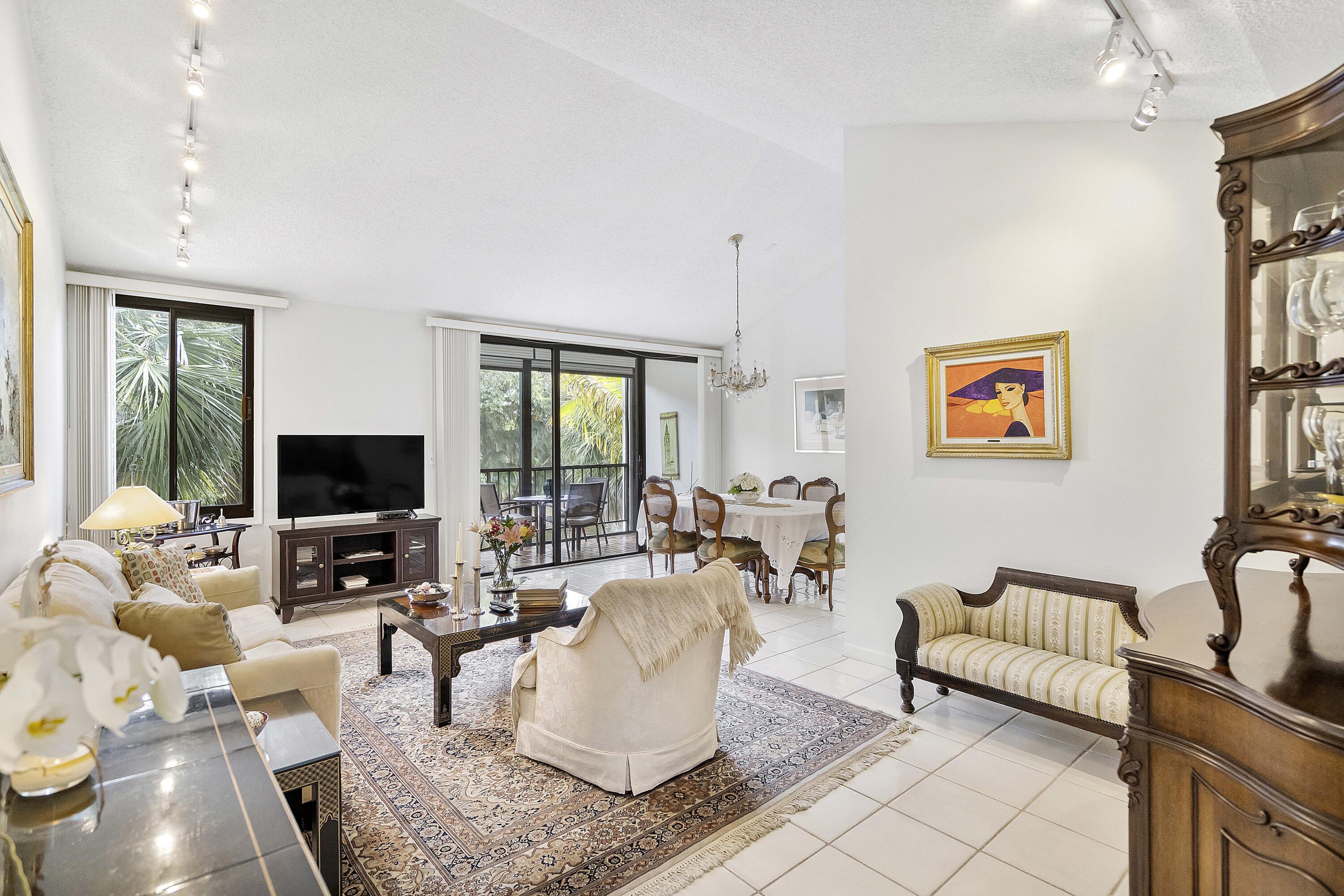 3706 Bridgewood Drive 3706 — photo 7