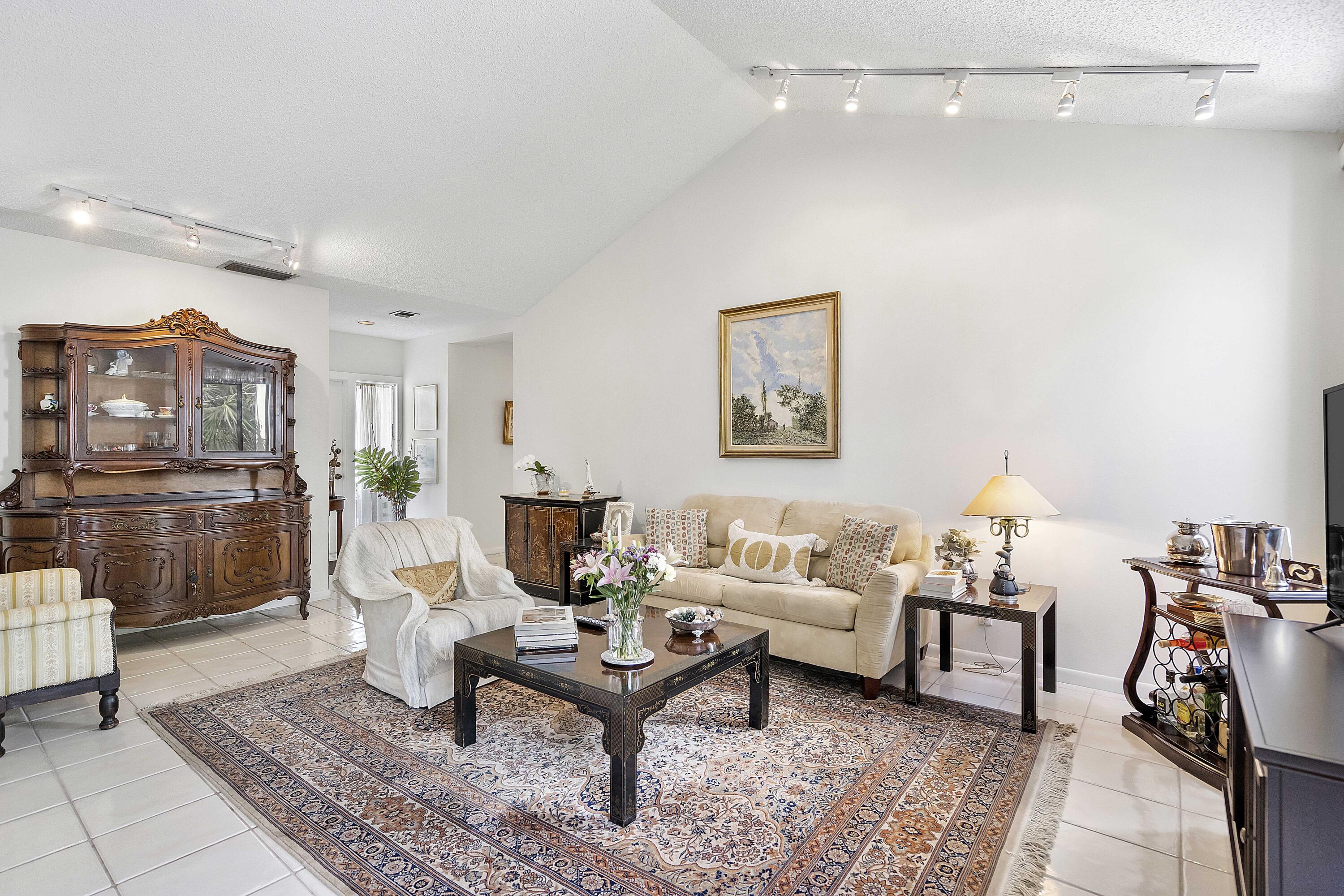 3706 Bridgewood Drive 3706 — photo 9