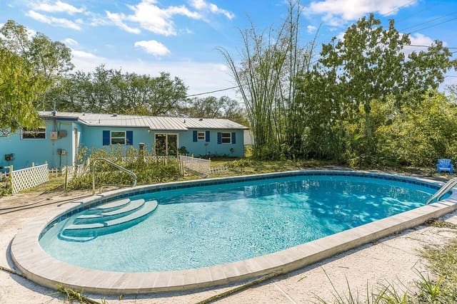 45 1st Court SW, Vero Beach, FL 32962