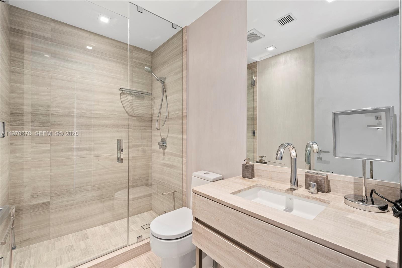 18975 Collins Avenue 4505, Sunny Isles Beach, FL 33160 photo 25