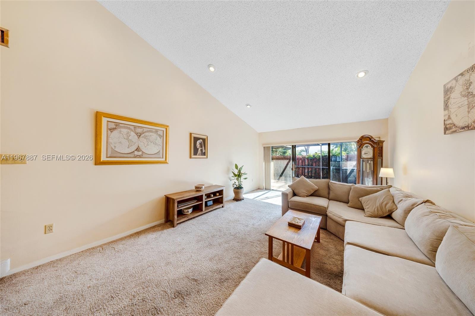 567 NE 199th Terrace 1S, Miami, FL 33179 photo 15