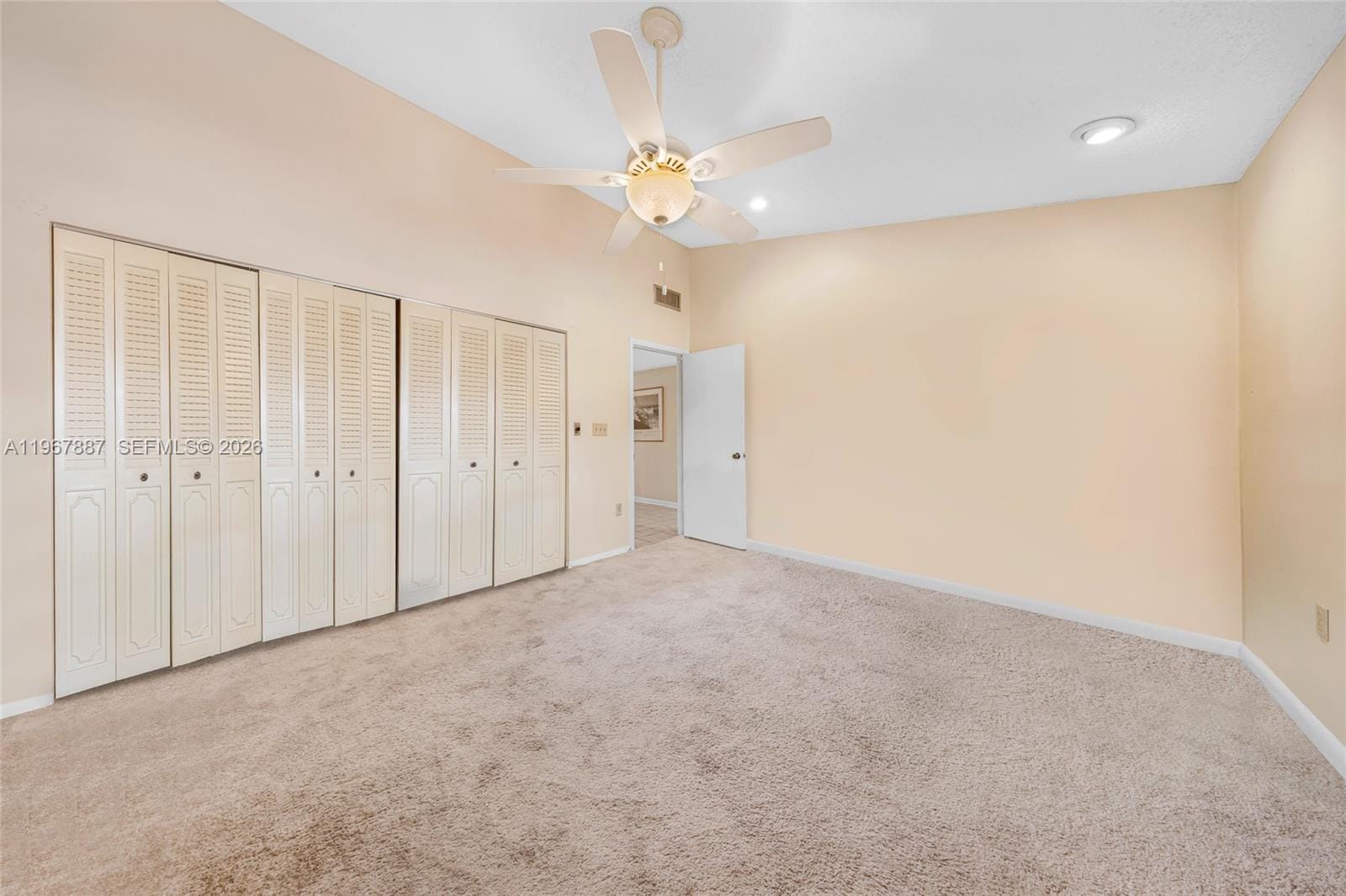 567 NE 199th Terrace 1S, Miami, FL 33179 photo 17