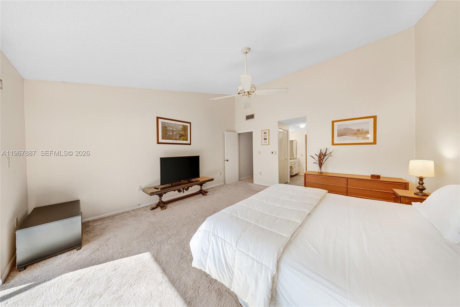 567 NE 199th Terrace 1S, Miami, FL 33179 photo 22
