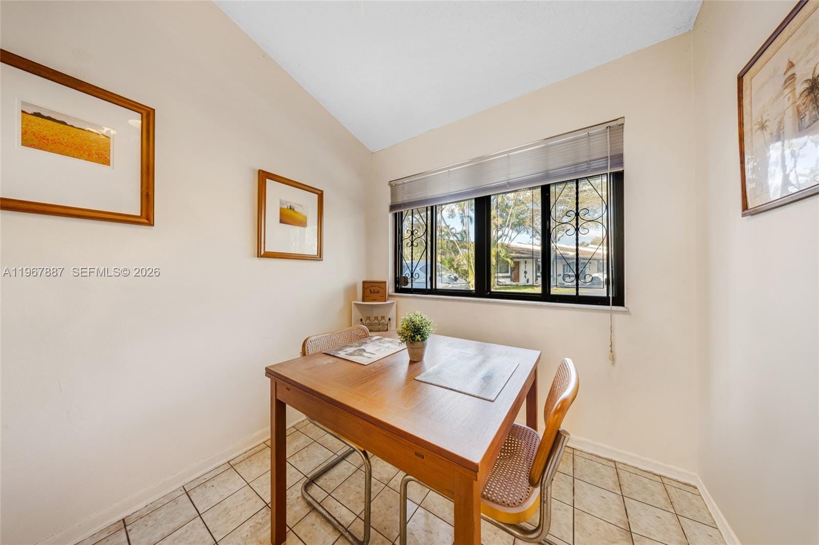 567 NE 199th Terrace 1S — photo 4