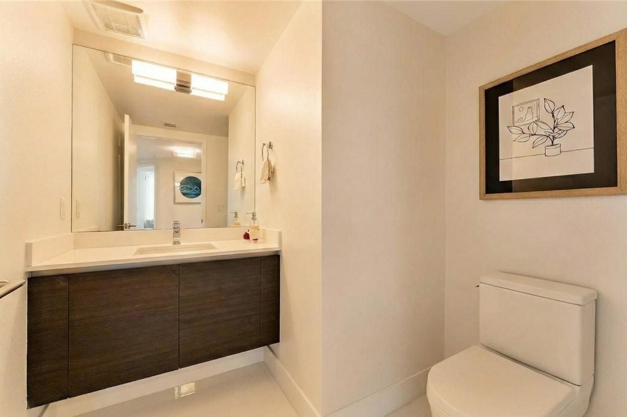 330 Sunny Isles Boulevard 5-1408, Sunny Isles Beach, FL 33160 photo 9