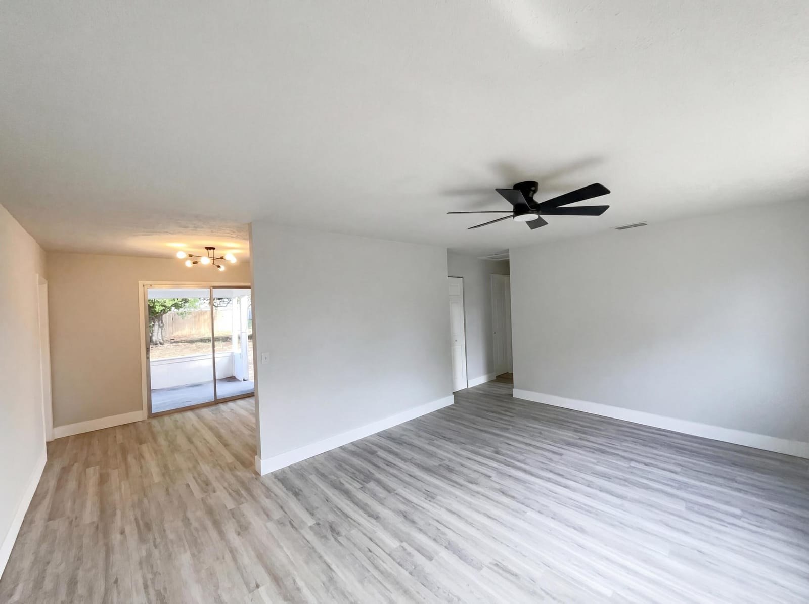 2079 SW Kimberly Avenue — photo 6