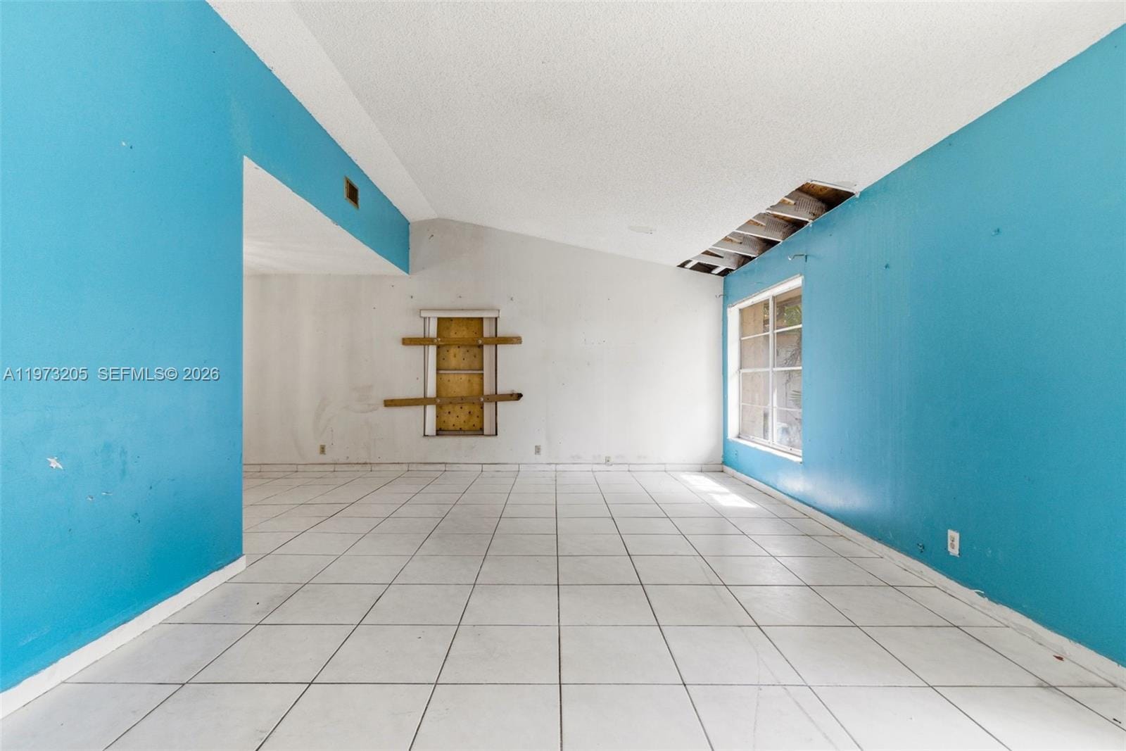 7389 NW 48th Place, Lauderhill, FL 33319 photo 4
