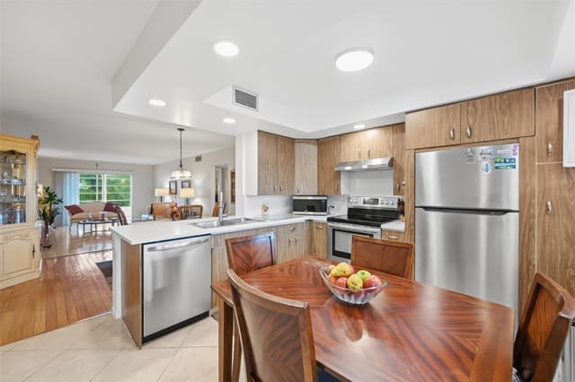 2505 Antigua Terrace F4, Coconut Creek, FL 33066