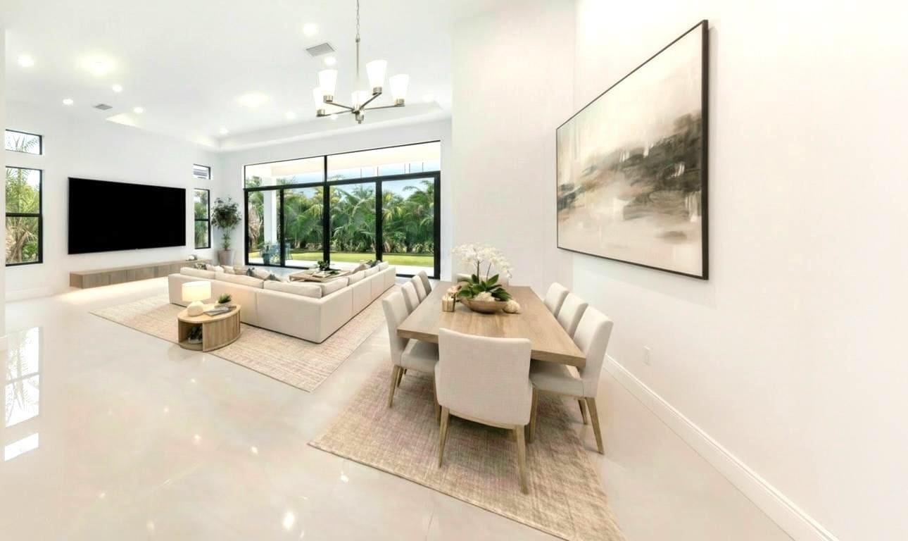 9568 Regal Palm Court — photo 2