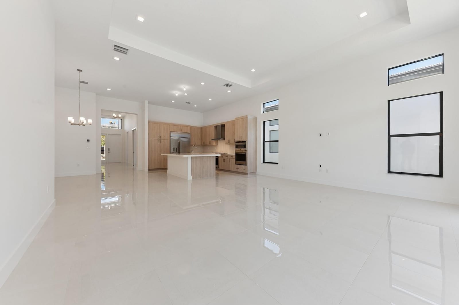 9568 Regal Palm Court — photo 11